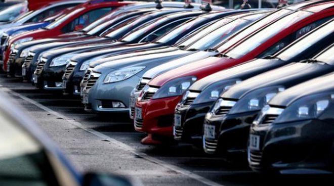 Ποιοι ιδιοκτήτες αυτοκινήτων θα πληρώσουν «χαράτσι» από 150 έως 250 ευρώ