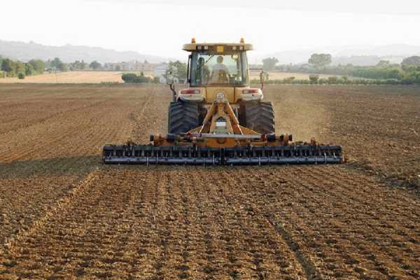 « 95.000 αγρότες θα επιστρέψουν 215 εκατ. ευρώ επιδοτήσεις »