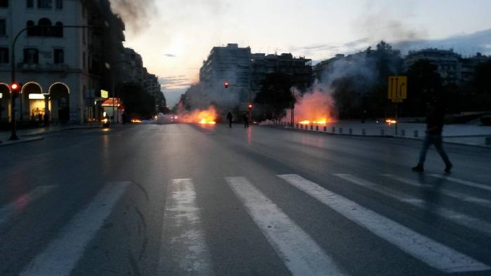 Η απάντηση του ΣΥΡΙΖΑ Θεσσαλονίκης για τις επιθέσεις στα γραφεία του