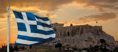 Εκκληση δεκάδων διανοούμενων και πολιτικών από όλο τον κόσμο να μην επιβληθούν νέα μέτρα στην Ελλάδα