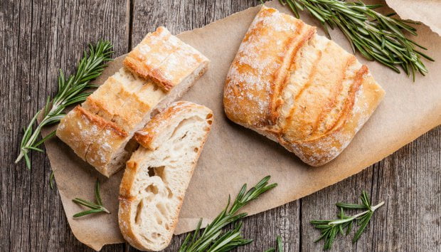 Μπαγιάτικο ψωμί: Δείτε που μπορείτε να το χρησιμοποιήσετε