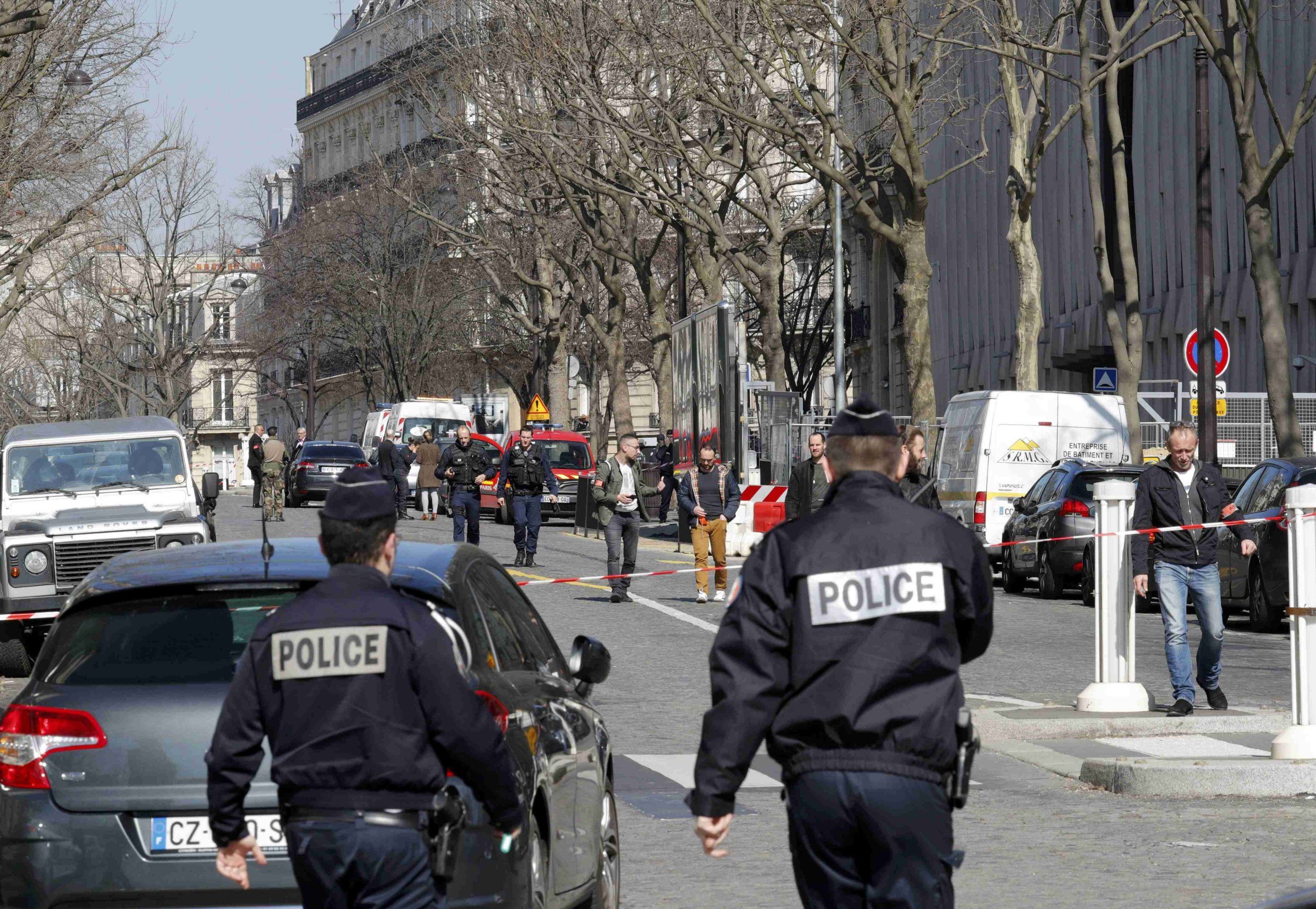 Διαμάχη μαθητών οι πυροβολισμοί στην Γαλλία – δεν σχετίζονται με τρομοκρατία