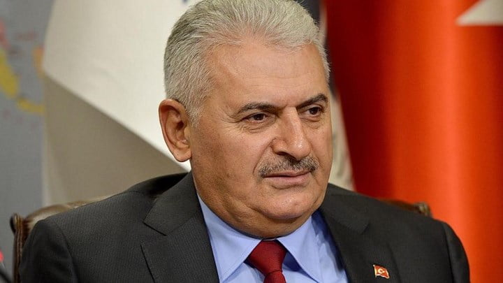Στις 9 το βράδυ οι δηλώσεις του Τούρκου Πρωθυπουργού για το δημοψήφισμα
