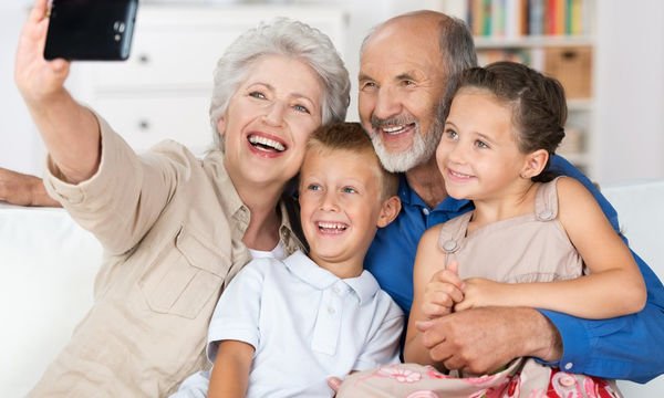 10 πράγματα που δεν πρέπει να κάνει ο παππούς και η γιαγιά