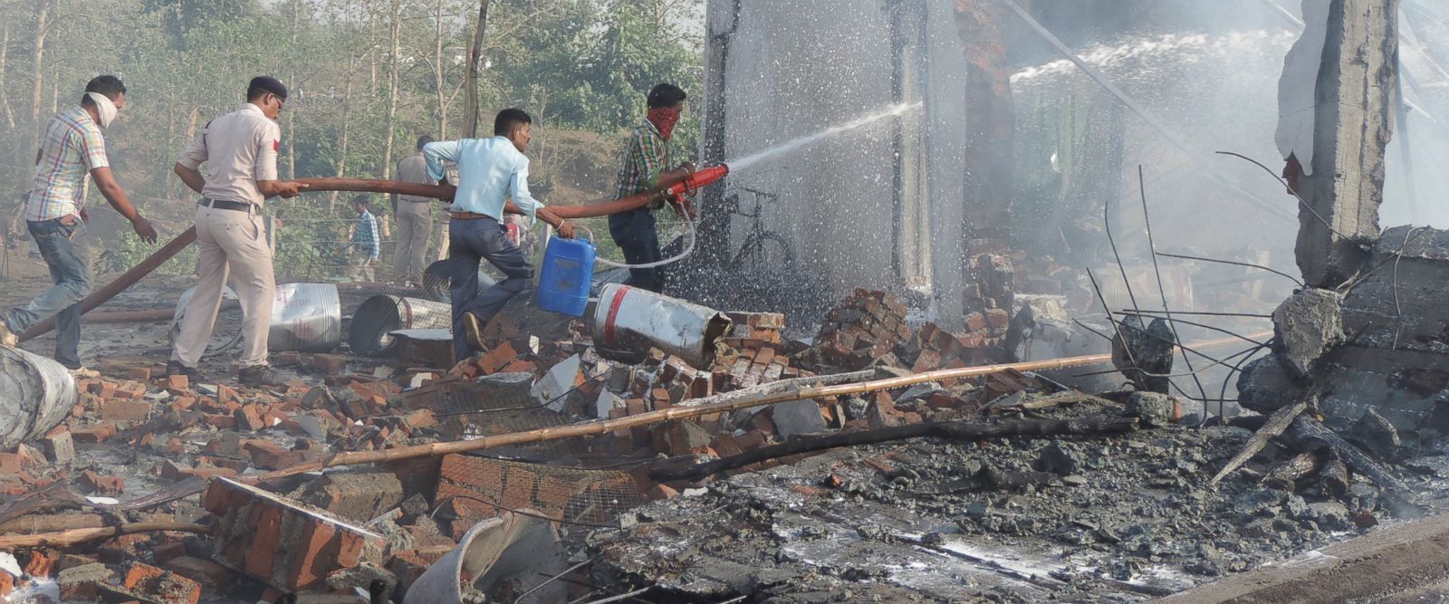 Έκρηξη σε εργοστάσιο στην Ινδία – 25 νεκροί