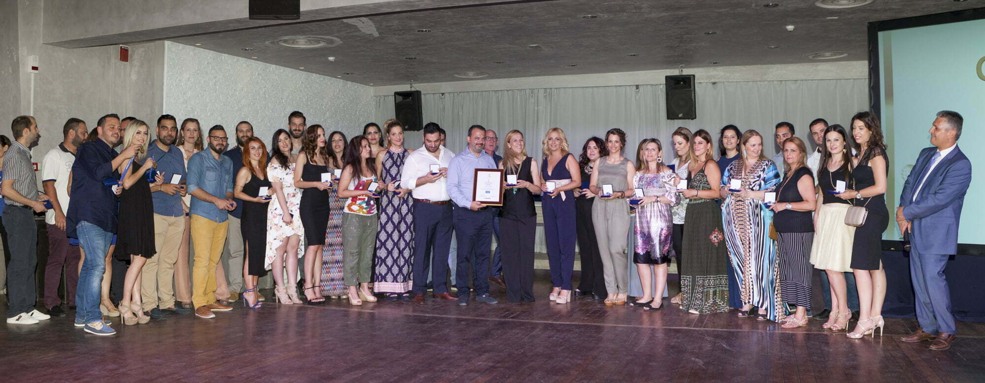 Χρυσό βραβείο για την WIND  στα «Teleperformance Greece CRM Grand Prix Customer Service Awards – 2016»