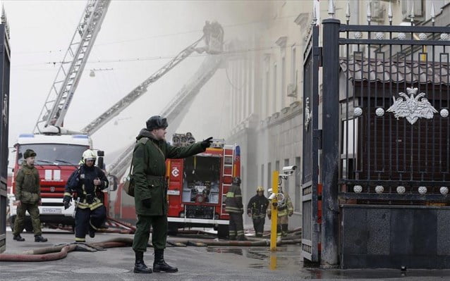 Φωτιά σε εμπορικό κέντρο στη Μόσχα- Φόβοι για θύματα