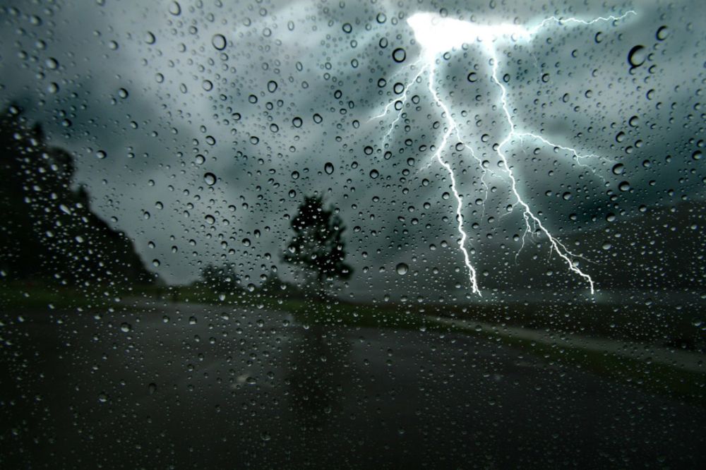 Γ. Καλλιάνος: Προειδοποιεί για ενδεχομένως επικίνδυνες καταιγίδες