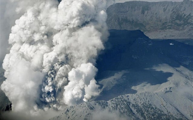 Ινδονησία: Στους 13 οι νεκροί από την έκρηξη ηφαιστείου Σεμέρου