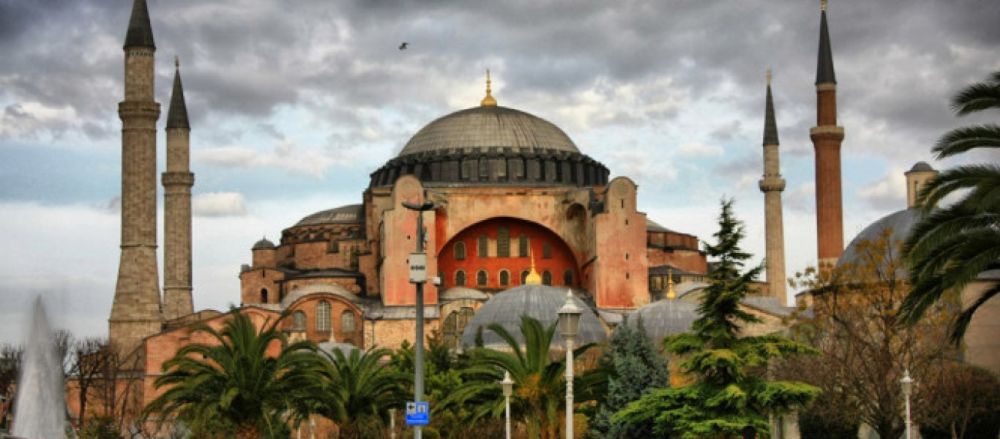 Εκπρόσωπος Ερντογάν: Βήμα-βήμα μετατρέπουμε την Αγία Σοφία σε τζαμί