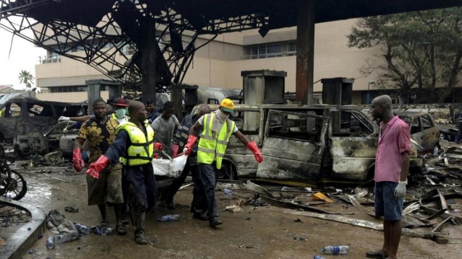 Γκάνα: Δεκάδες νεκροί από μετωπική σύγκρουση λεωφορείων