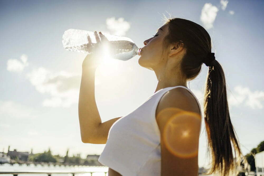 Μεταβολισμός-απώλεια βάρους: Πόσο νερό πρέπει να πίνουμε