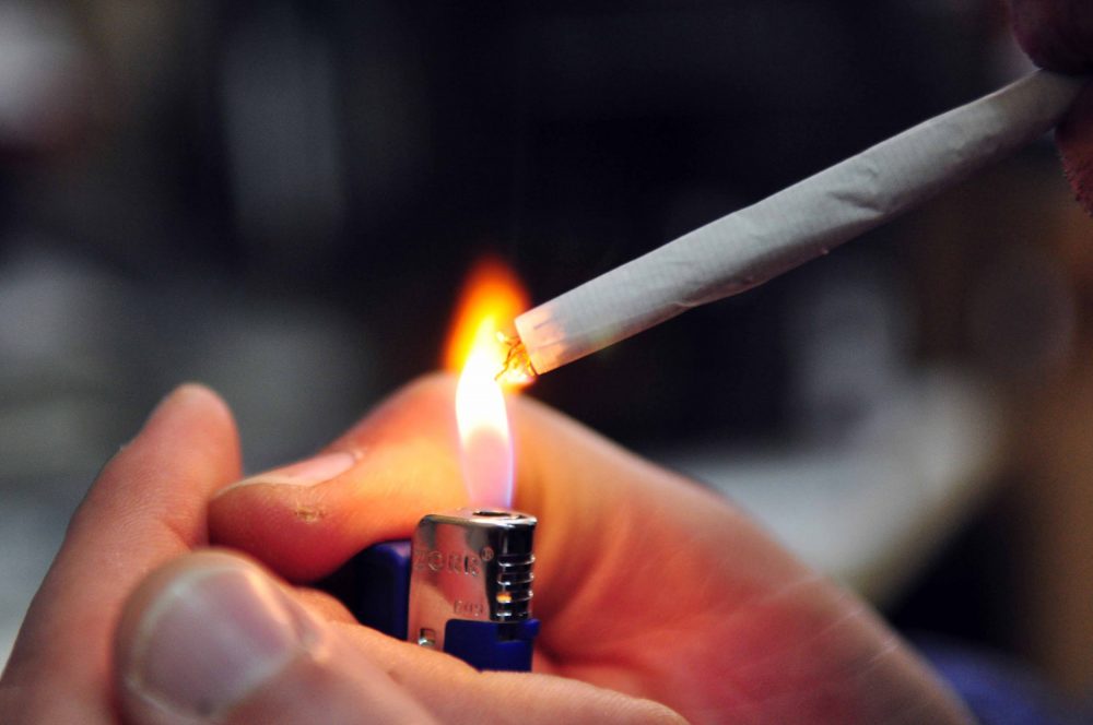 Ελλάδα: Δεύτερη χώρα σε κατανάλωση παράνομων τσιγάρων το 2021 στην ΕΕ