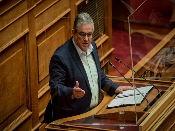 Δ. Κουτσούμπας: Η ελληνογαλλική συμφωνία δεν αφορά την άμυνα της χώρας και τα λαϊκά συμφέροντα