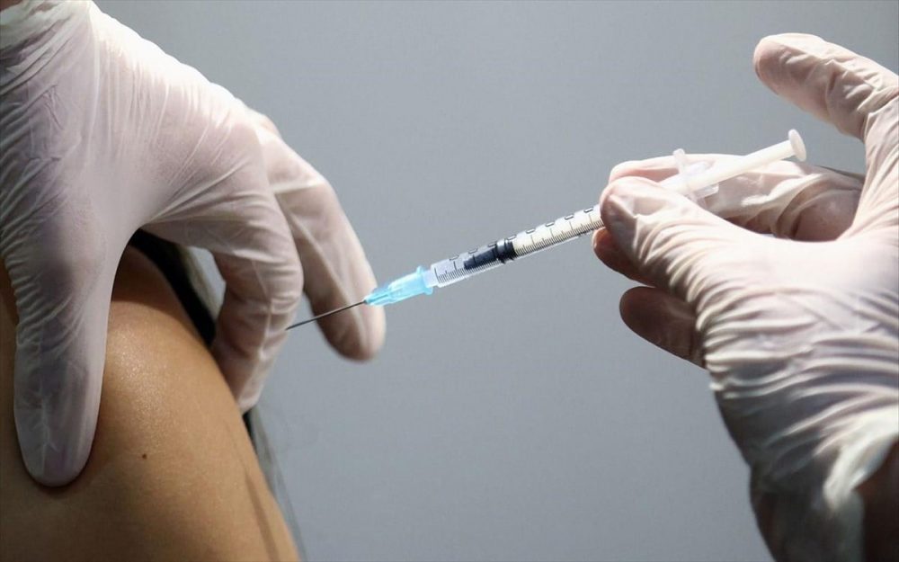 CDC: Εξαιρετικά λίγα τα περιστατικά μυοκαρδίτιδας που σχετίζονται με το εμβόλιο κορoνοϊού σε αγόρια 5-11 ετών