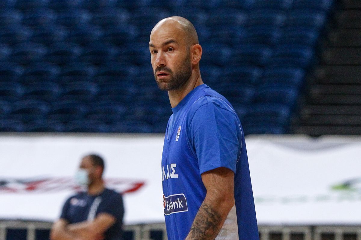Αφιέρωμα της FIBA στον Σπανούλη: «Ο θρυλικός Σπανούλης επέστρεψε στην Εθνική»