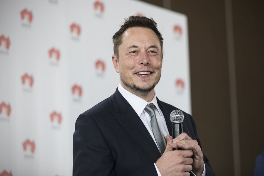 Γιατί «ξεπούλησε» μετοχές 7 δισ. δολαρίων της Tesla o Ίλον Μασκ;