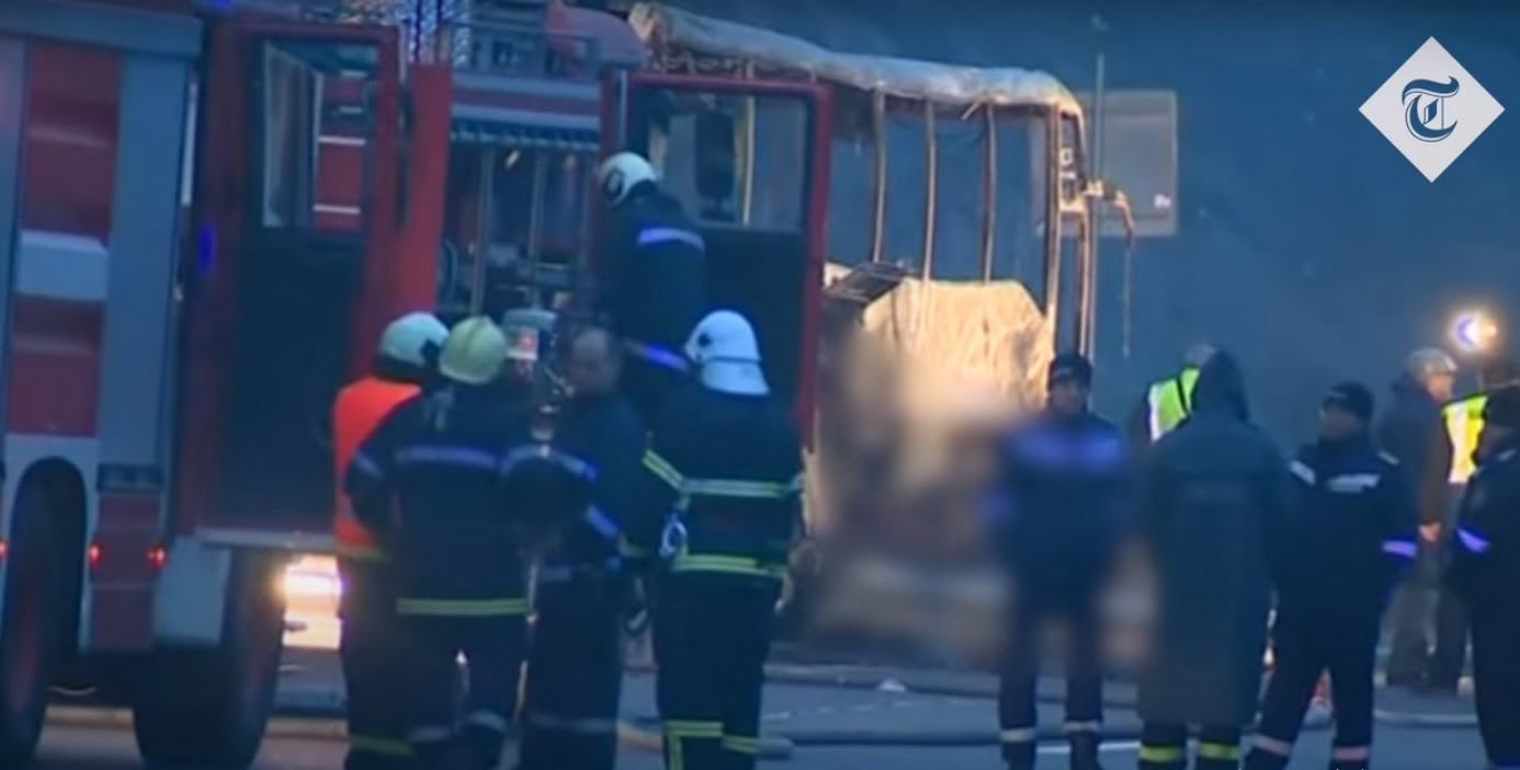 Δυστύχημα με λεωφορείο στη Βουλγαρία: Επιζών λέει ότι ο οδηγός αποκοιμήθηκε στο τιμόνι (Βίντεο)