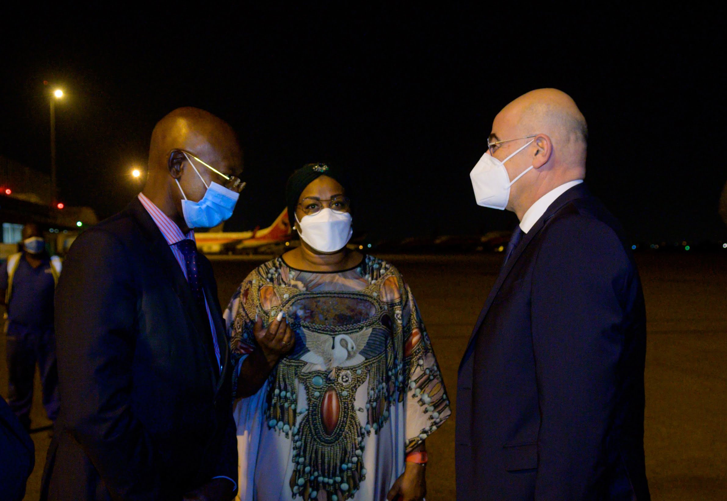 Πρώτη επίσημη επίσκεψη Έλληνα ΥΠΕΞ στην Ανγκόλα