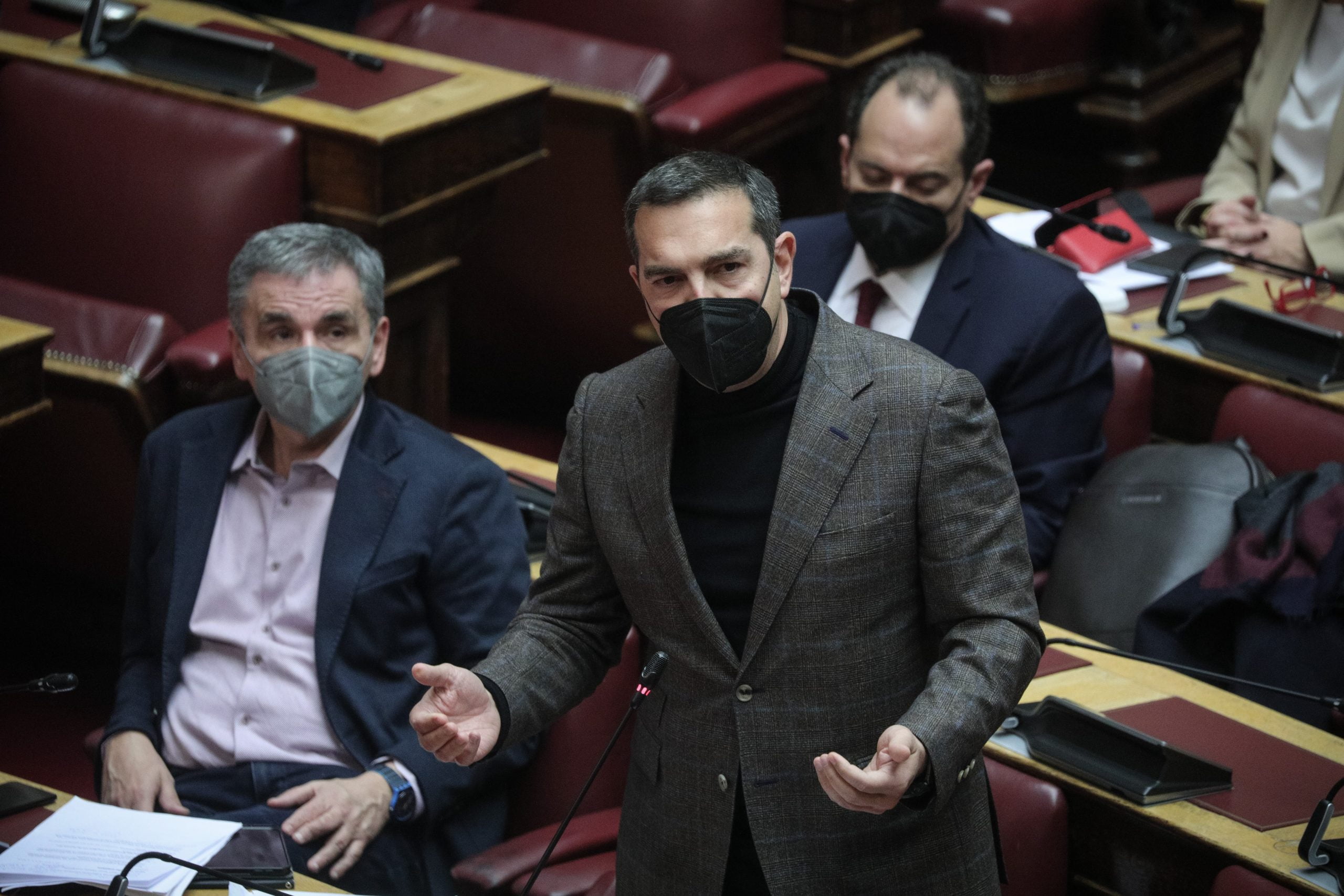 Τσίπρας: Σε δύσκολες στιγμές, ανέλαβα την πολιτική ευθύνη, όχι μόνο τη συγνώμη