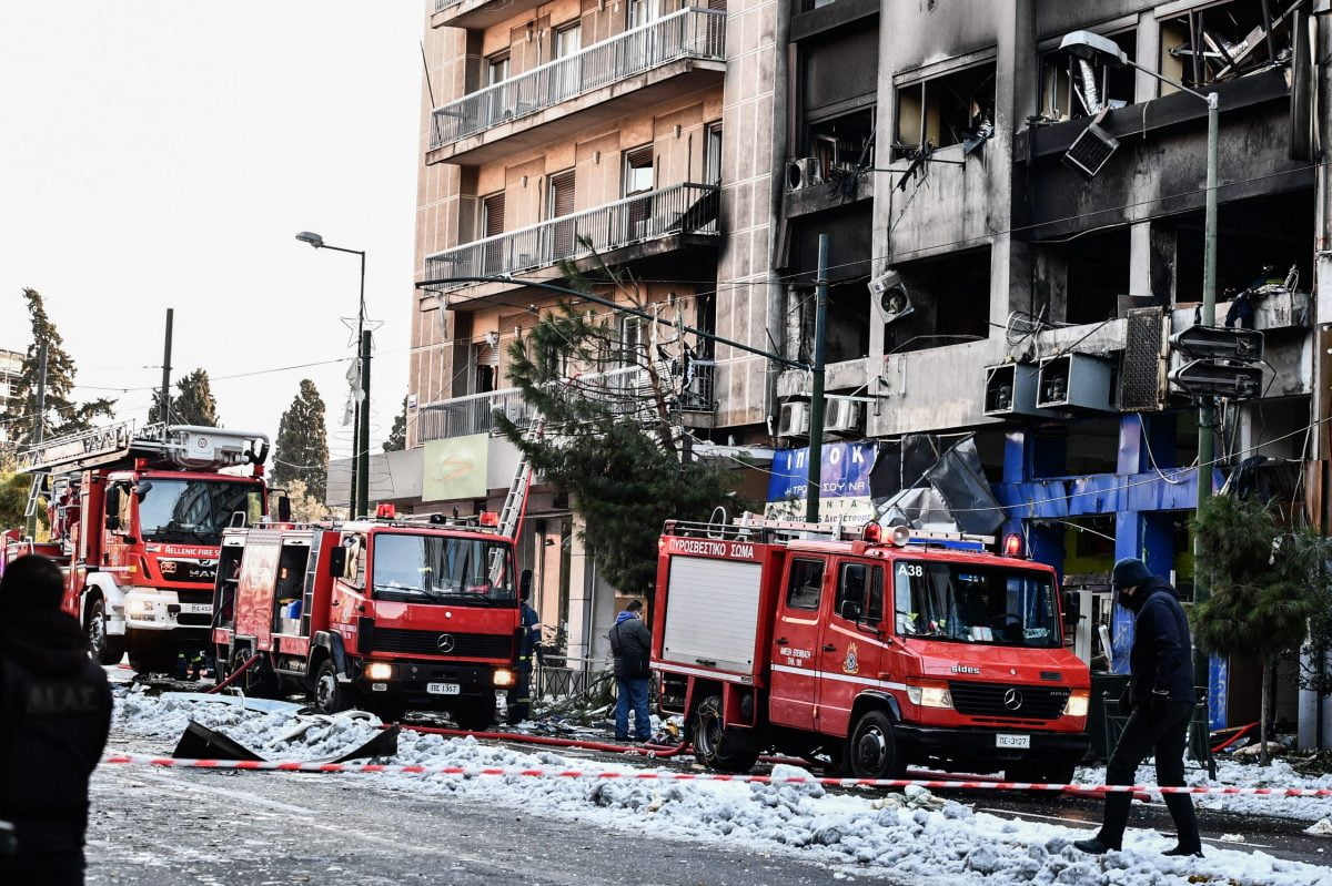 Αττική: Μεγάλη έκρηξη σε κτίριο- Ένας τραυματίας (Φώτο)
