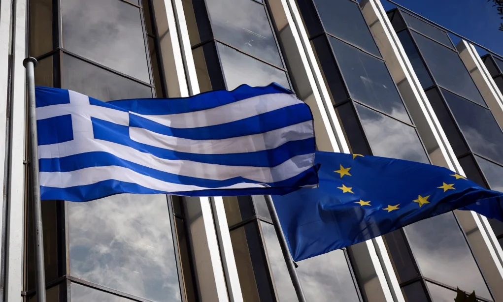 Ινστιτούτο Γερμανικής Οικονομίας: Μόνο η Ελλάδα και η Πορτογαλία μπορούν να μειώσουν το χρέος τους