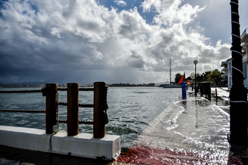 Καιρός: 97 υδροσίφωνες και 9 ανεμοστρόβιλοι καταγράφηκαν στην Ελλάδα μέσα στο 2021