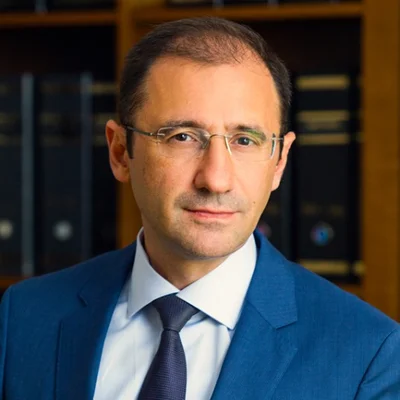 «Φωτιά» στο twitter του Καραγιαννακίδη για το post με τον Παπαδημουλη