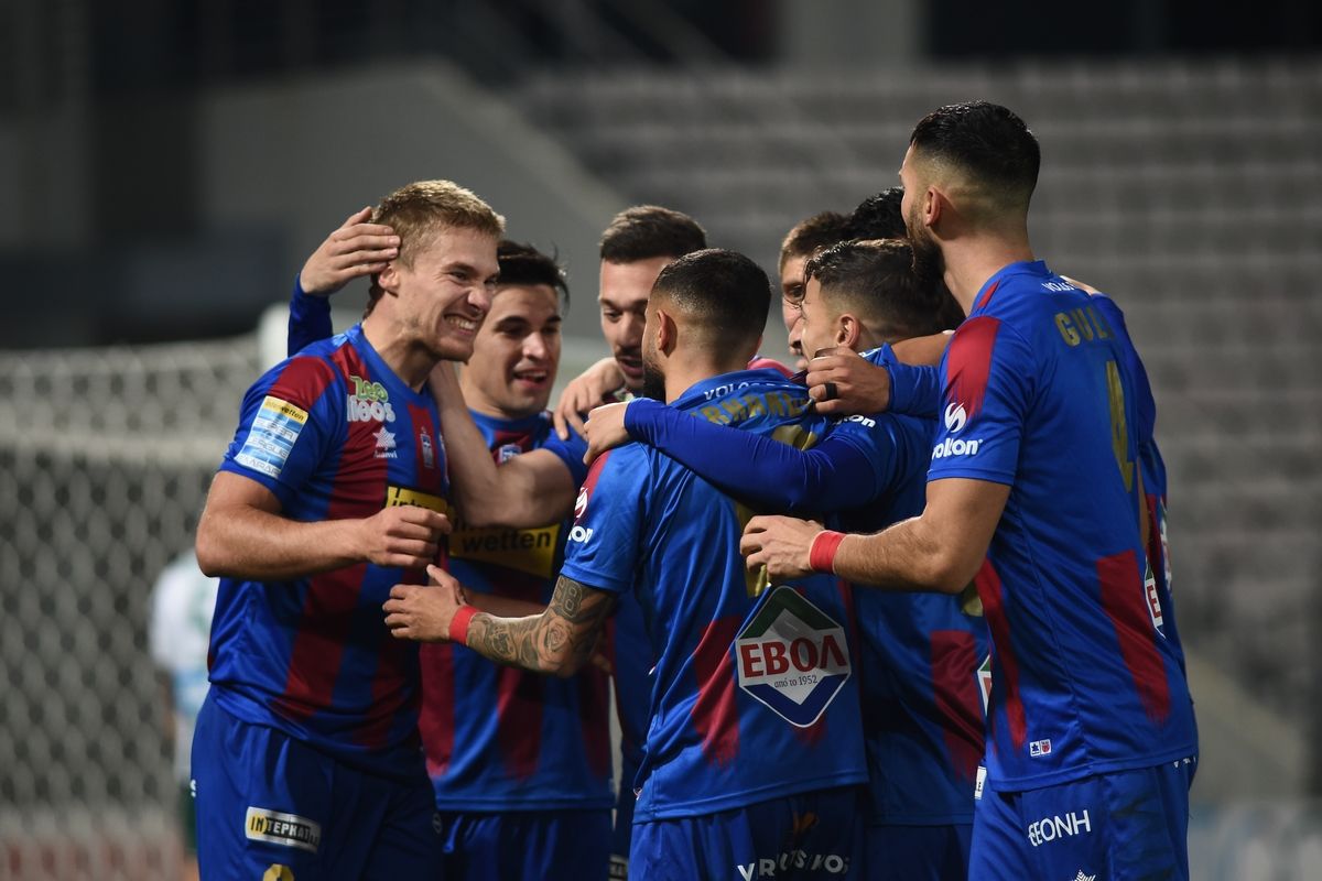 Βόλος: «Παράλογη και άδικη απόφαση το πρόστιμο για καθίσματα, μπουκάλια και βεγγαλικά των οπαδών του Παναθηναϊκού»