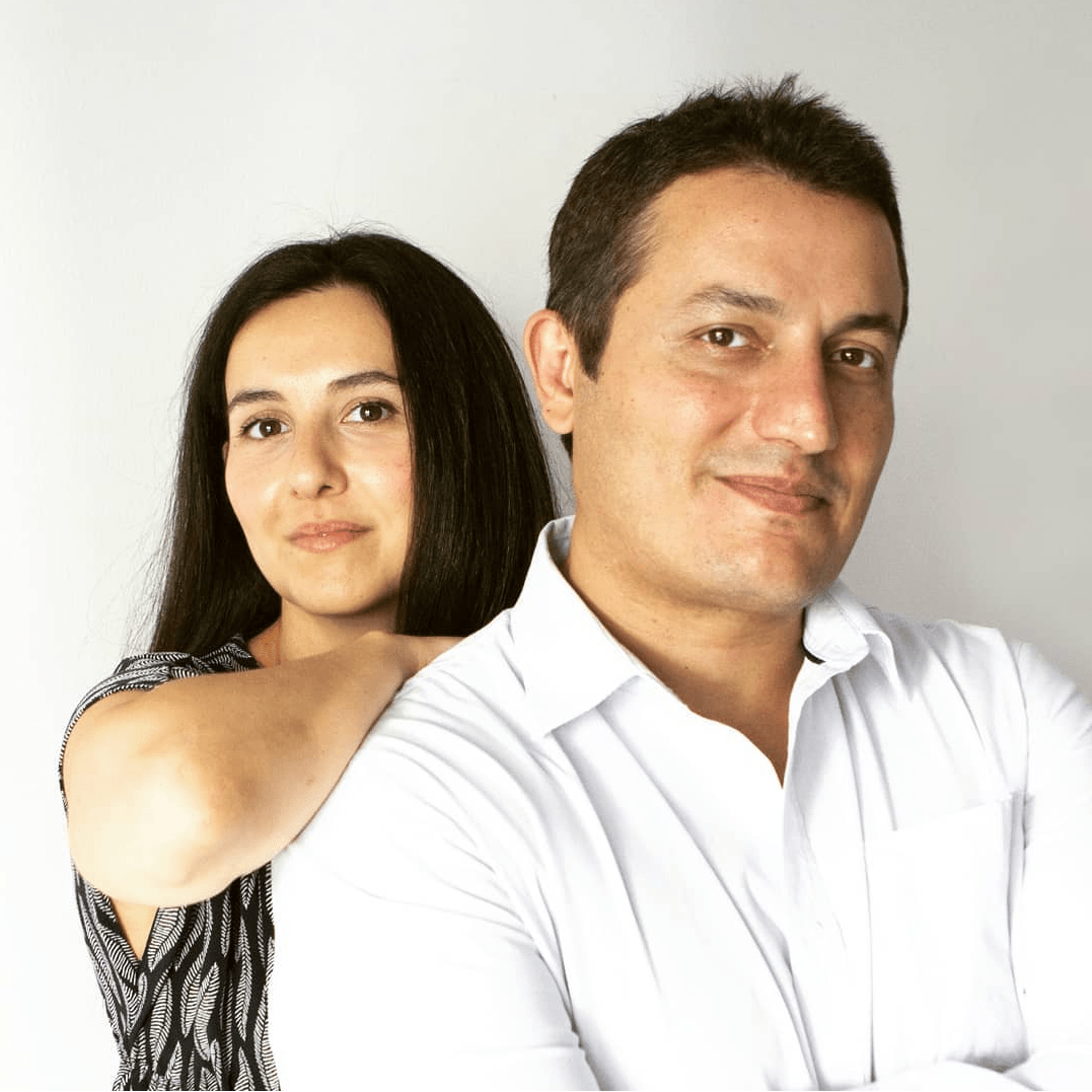 «Τα σημαντικότερα πράγματα γράφονται και θα γράφονται πάντα με το χέρι»