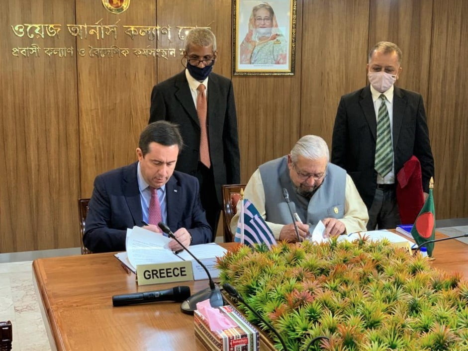 Ν.Μηταράκης: Άδειες εργασίας και επιστροφές στο επίκεντρο της επίσκεψης στο Μπαγκλαντές