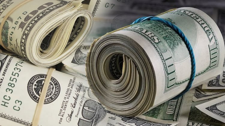 Κατασχέθηκαν 4,7 εκατομμύρια πλαστά δολάρια στη Νιγηρία￼￼