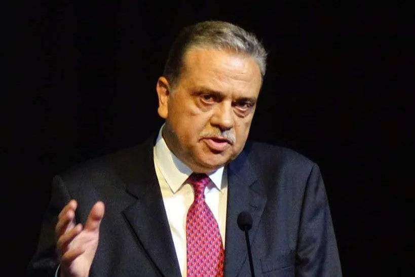 «Ιστορίες με… κάρυ» Σάκης Τζακόπουλος: Θα παλεύω για τα πιστεύω μου μέχρι να με βαρεθούν