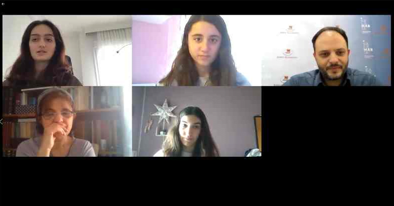 Δ.Καλαμαριάς: Μαθητές έκαναν τις πευκοβελόνες φυσικό προϊόν απολύμανσης