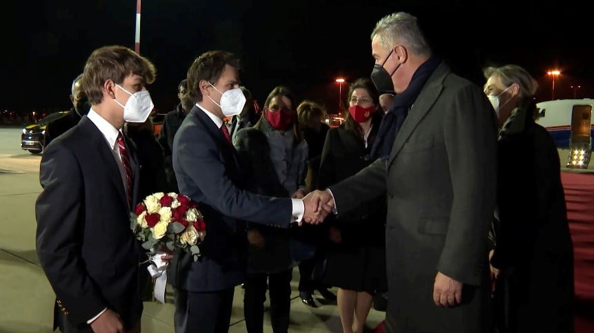 Πρώτη Επίσημη Επίσκεψη Προέδρου του Μαυροβουνίου στην Ελλάδα: Βάση για την Εμβάθυνση των Διμερών Σχέσεων