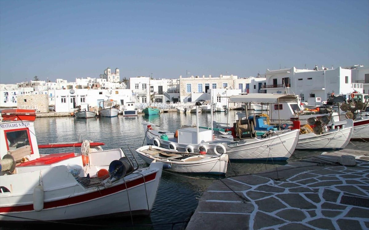 Στους καλύτερους προορισμούς για γαμήλια ταξίδια η Πάρος