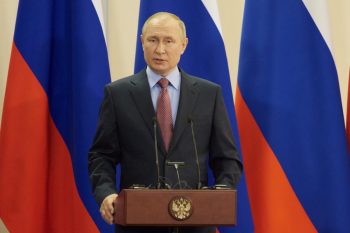 Πούτιν: Οι ΗΠΑ παρατείνουν τη σύγκρουση στην Ουκρανία και προσπαθούν να «αποσταθεροποιήσουν» τον κόσμο