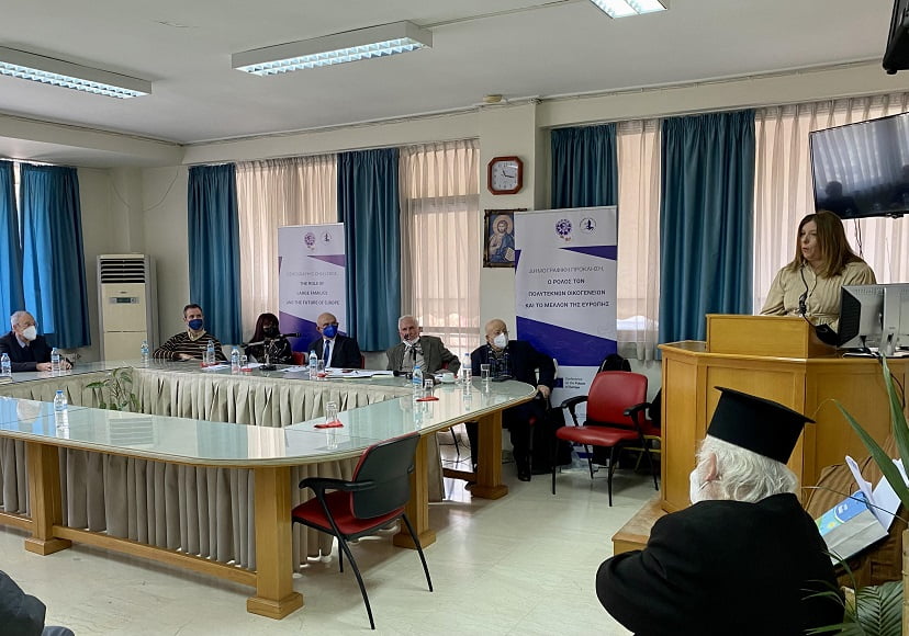 Μ. Συρεγγέλα: Προωθούμε δράσεις που ανταποκρίνονται στις ανάγκες των πολύτεκνων οικογενειών