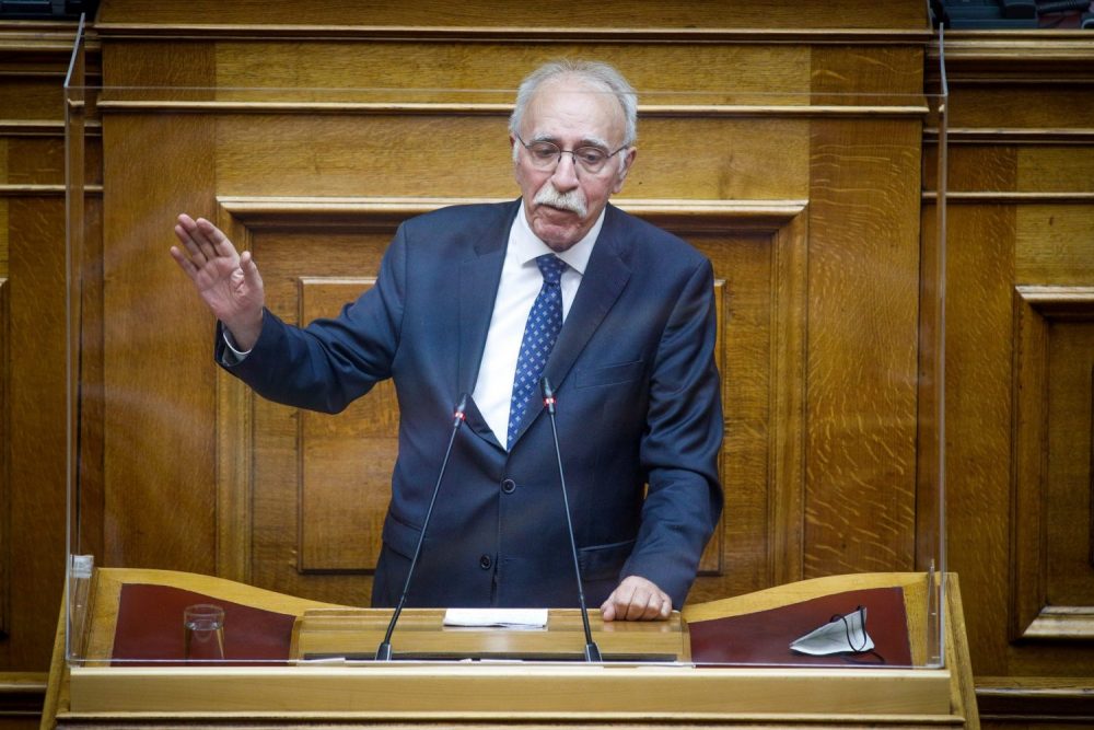 Δ. Βίτσας: Δεν επιτρέπω ούτε στον Ρώσο Πρέσβη ούτε στην κ. Ζαχάροβα υποδείξεις και επεμβάσεις