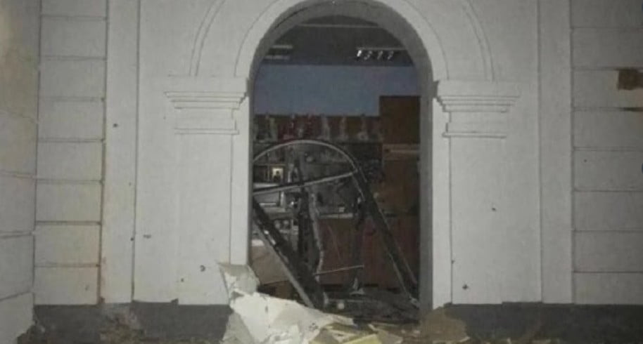 Ουκρανία: Χτυπήθηκε από βομβαρδισμό η Λαύρα της Κοιμήσεως της Θεοτόκου του Σβιατογίρσκ (Φώτο, Βίντεο)
