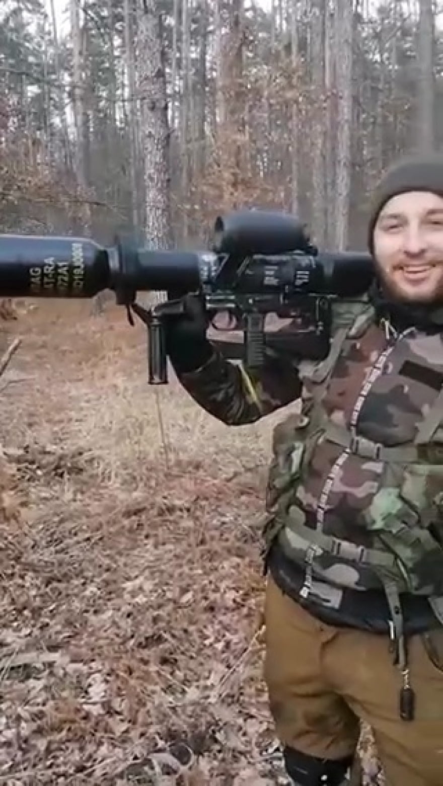 Οι Ουκρανοί πήραν στα χέρια τους τους τον «φονιά» των τανκ – Δείτε βίντεο