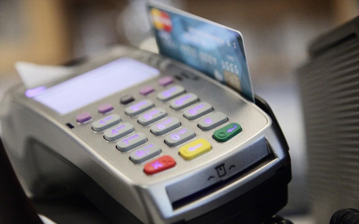 Θεσσαλονίκη: «Ξεχνούσαν» να κόβουν αποδείξεις σε παραγγελίες από πλατφόρμες delivery