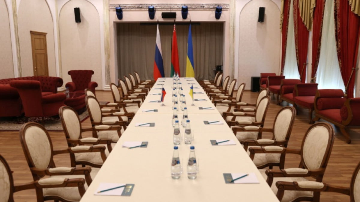 Αναχώρησαν οι Ρώσοι διαπραγματευτές για τον νέο γύρο συνομιλιών με το Κίεβο
