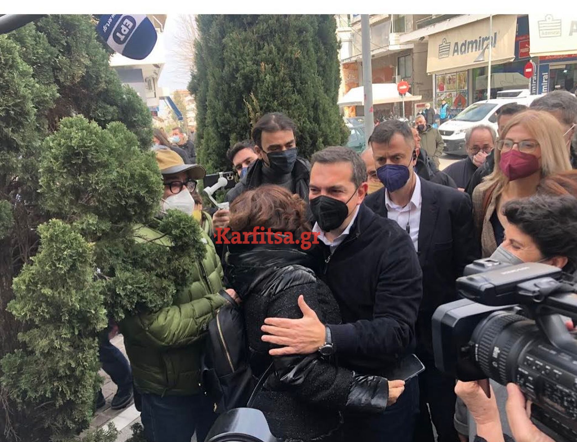 Στη Θεσσαλονίκη ο Αλέξης Τσίπρας- Τα χρόνια πολλά για τη γιορτή του (Βίντεο)