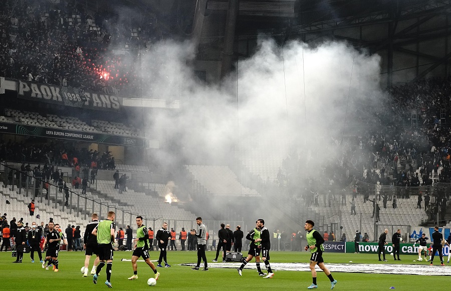 Γαλλία: Δέκα συλλήψεις και 30 αστυνομικοί τραυματίες στο Βελοντρόμ