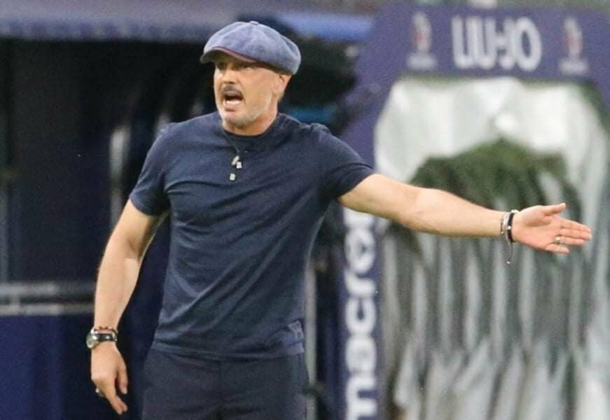 Μήνυμα στήριξης της Μίλαν στον Μιχαΐλοβιτς