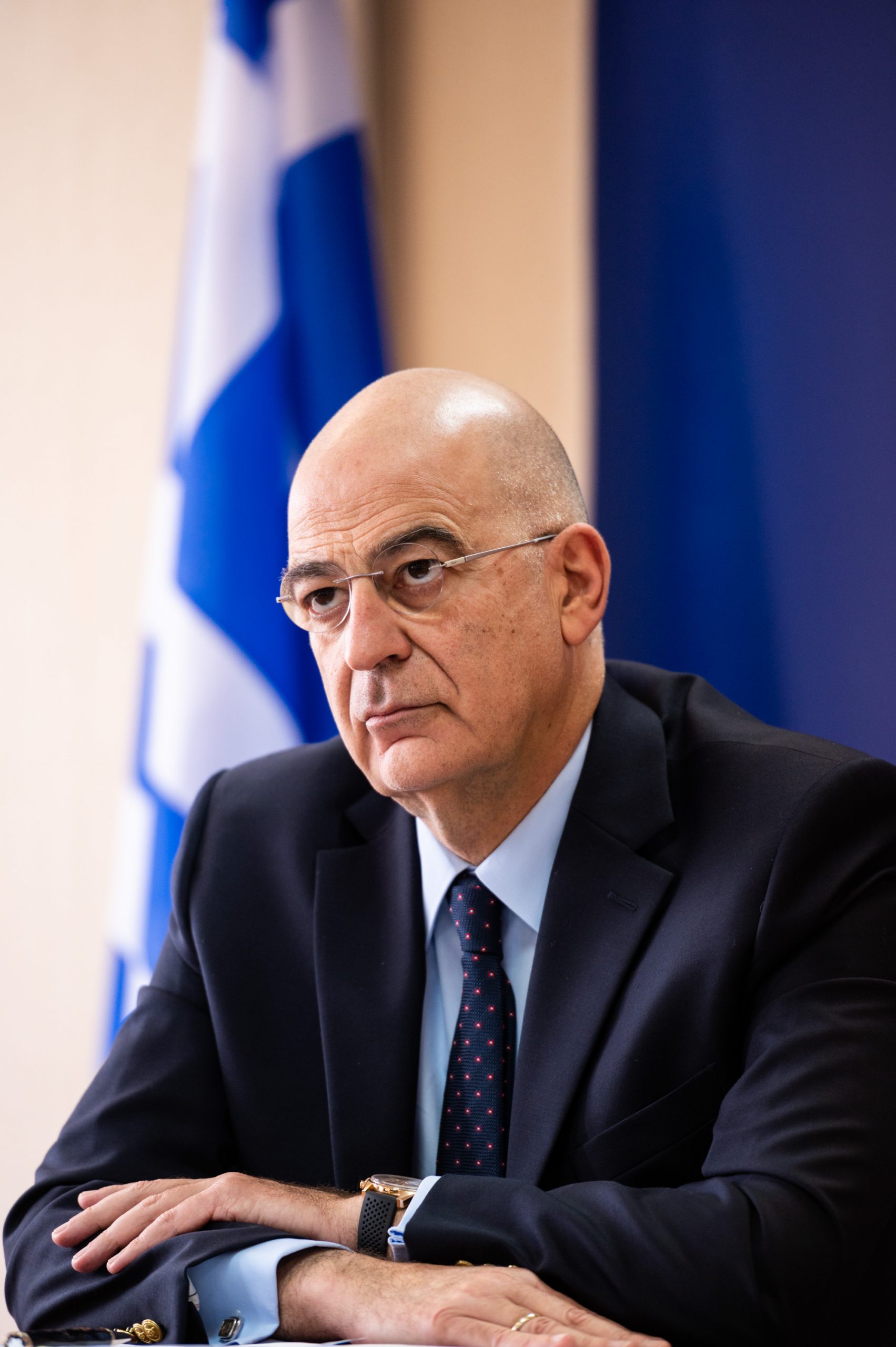 Τηλεδιάσκεψη Ν. Δένδια με την πρέσβη και του γενικούς προξένους της Ελλάδας στη Ρωσία