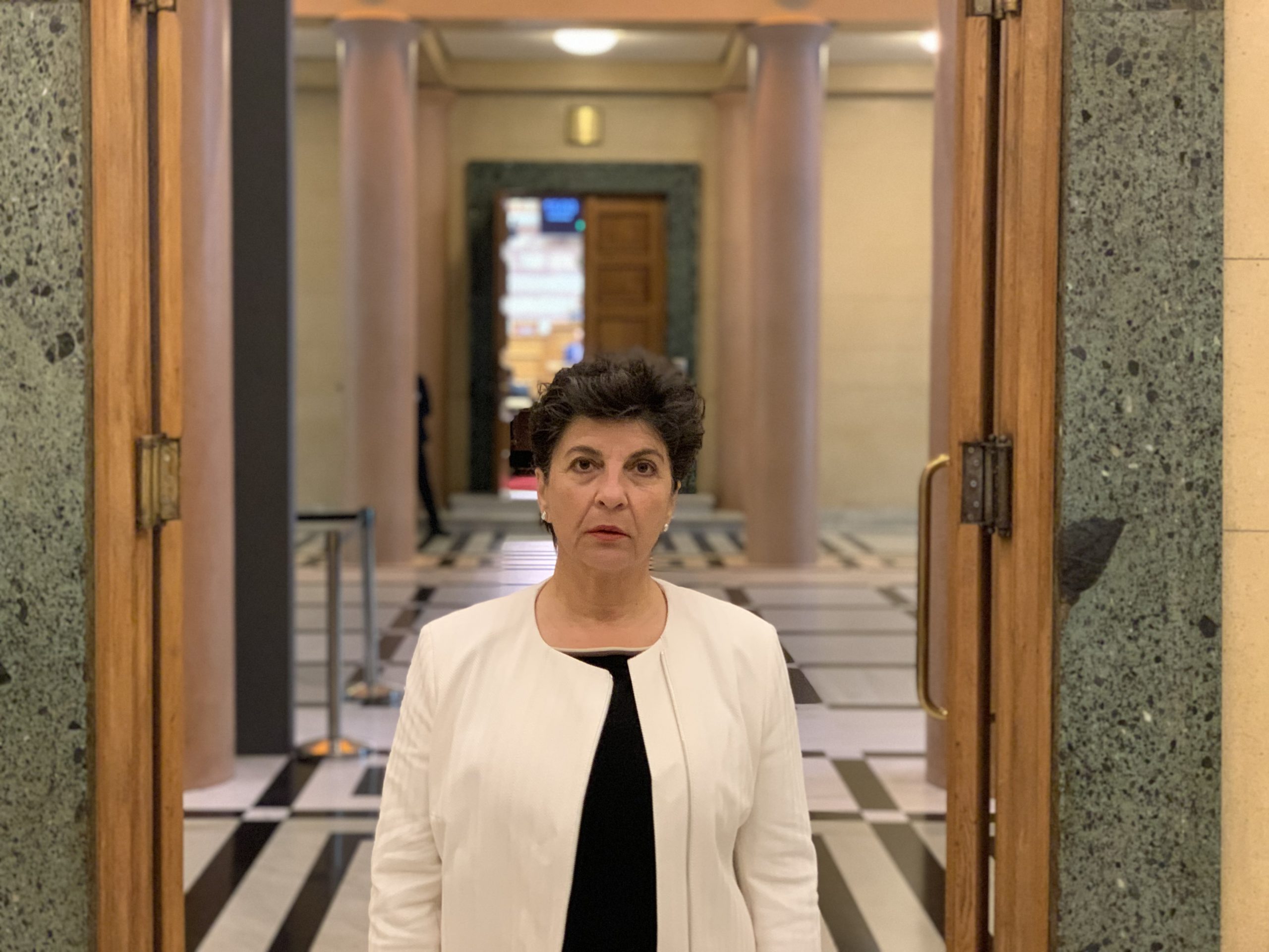 Κ. Μάλαμα : Ανάλγητη περικοπή των συντάξεων των αναπήρων και αδιανόητο σαφάρι για την επιστροφή ποσών ως αχρεωστήτως καταβληθέντων