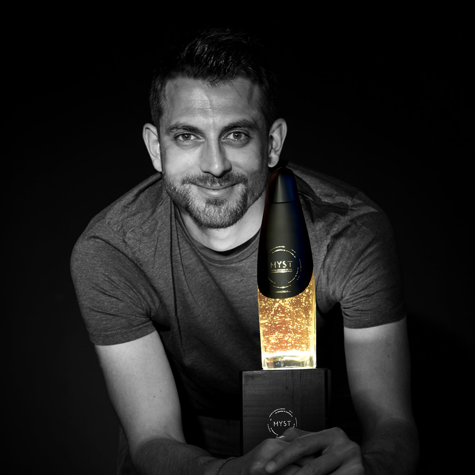 Ο Θεσσαλονικιός που εξάγει ελαιόλαδο με φύλλα χρυσού σε πολλές χώρες του κόσμου!