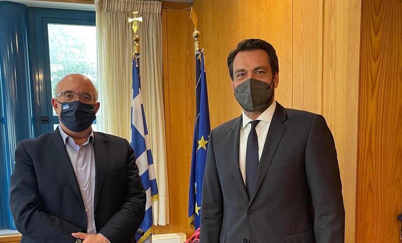 Πάρκο στη μνήμη των 21 μαθητών που χάθηκαν στα Τεμπη προτείνει ο Μπαρτζώκας